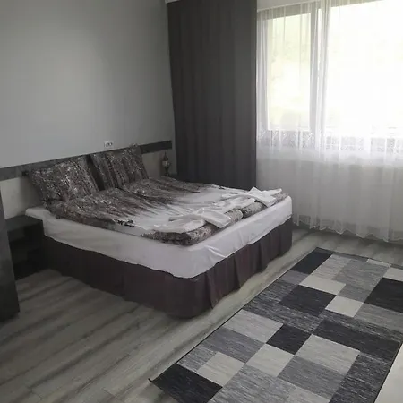 елеганс Guest house Sarnitsa