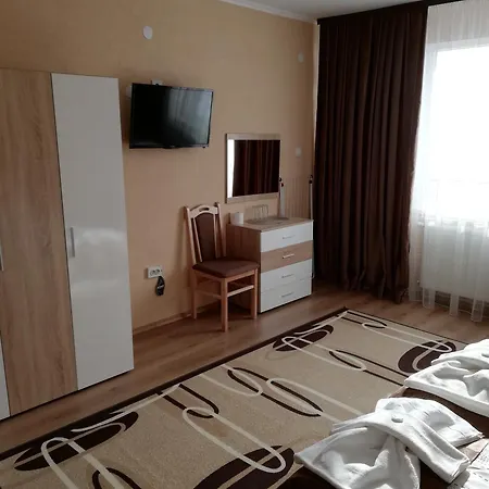 елеганс *